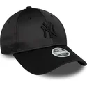 petten-gebogen-zwart-snapback-9forty-satin-van-new-york-yankees-mlb-van-new-era
