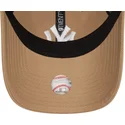 petten-gebogen-bruin-verstelbaar-9twenty-league-essential-van-new-york-yankees-mlb-van-new-era