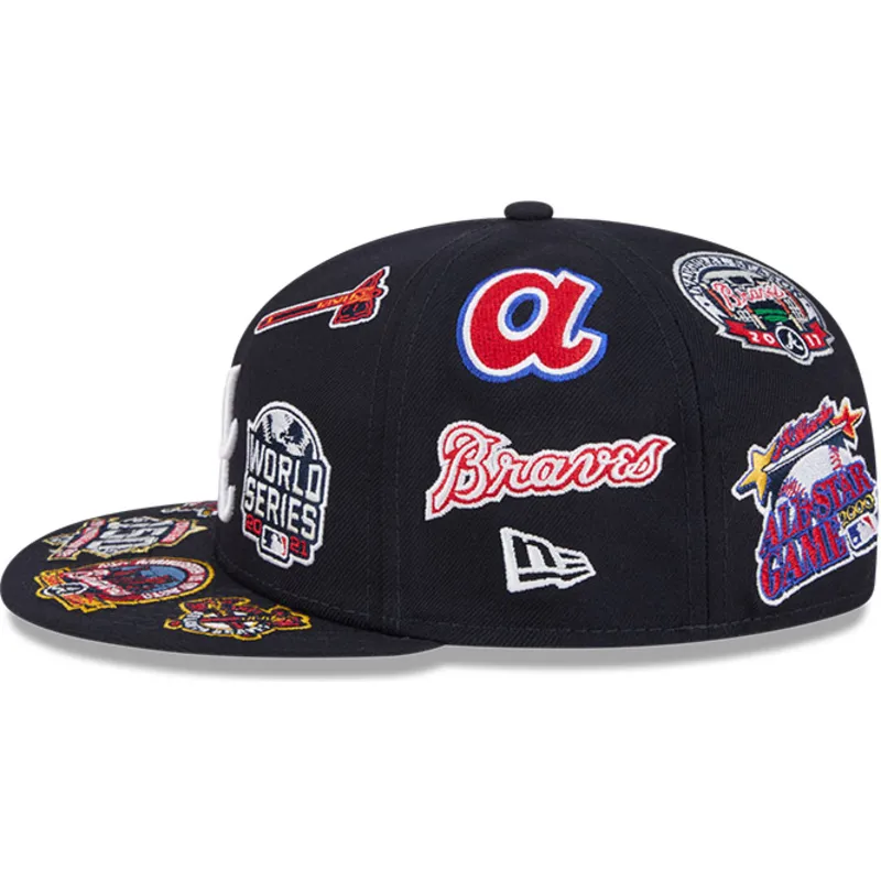 petten-plat-zwart-fitted-59fifty-all-over-van-atlanta-braves-mlb-van-new-era