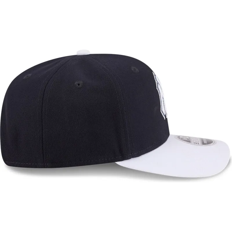 petten-gebogen-marineblauw-snapback-9seventy-stretch-snap-flower-van-new-york-yankees-mlb-van-new-era