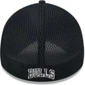 petten-gebogen-zwart-fitted-39thirty-evergreen-neo-van-chicago-bulls-nba-van-new-era