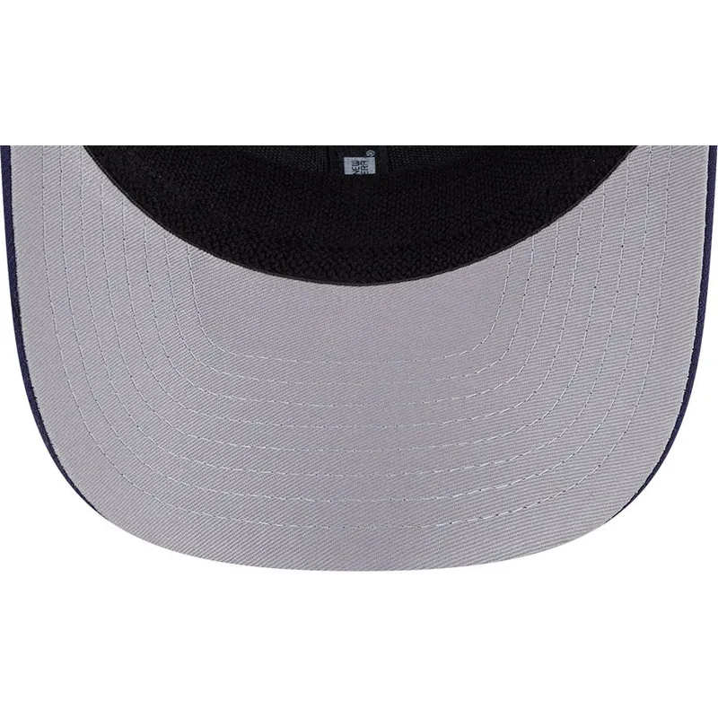 petten-gebogen-marineblauw-snapback-9seventy-stretch-snap-evergreen-van-toronto-maple-leafs-nhl-van-new-era