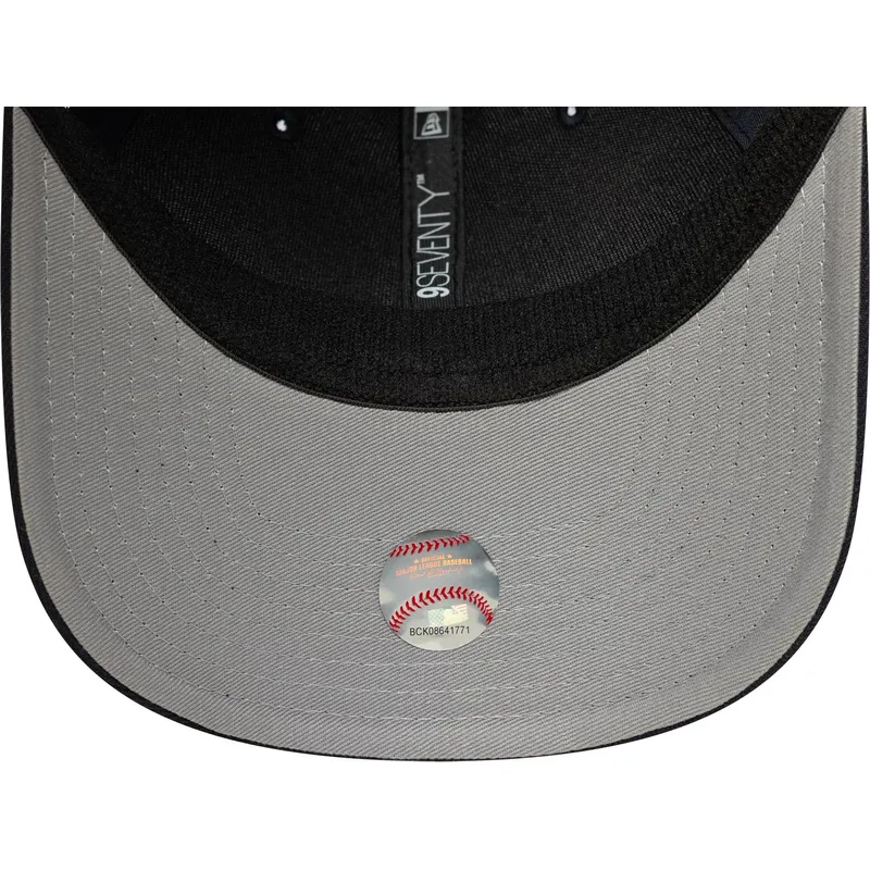 petten-gebogen-marineblauw-snapback-9seventy-stretch-snap-evergreen-van-detroit-tigers-mlb-van-new-era