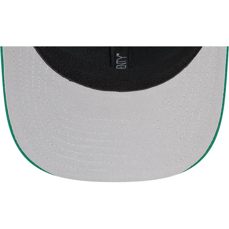 petten-gebogen-groen-snapback-9seventy-stretch-snap-evergreen-van-boston-celtics-nba-van-new-era petten-gebogen-groen-snapback-9seventy-stretch-snap-evergreen-van-boston-celtics-nba-van-new-era