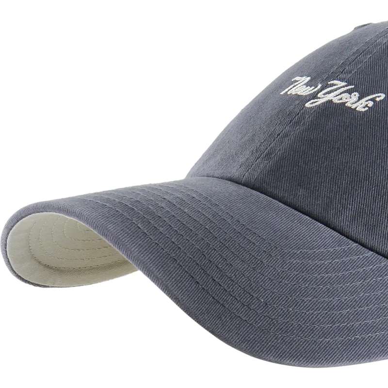 petten-gebogen-marineblauw-verstelbaar-clean-up-base-runner-script-van-new-york-yankees-mlb-van-47-brand petten-gebogen-marineblauw-verstelbaar-clean-up-base-runner-script-van-new-york-yankees-mlb-van-47-brand