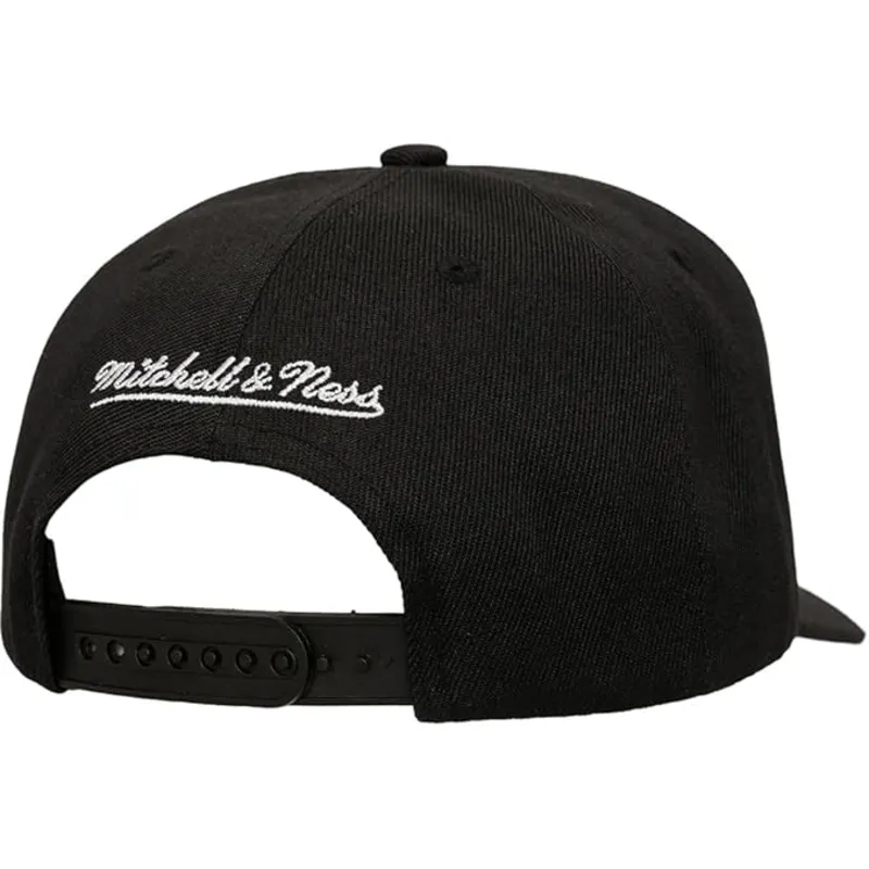 petten-gebogen-zwart-snapback-tilted-pro-van-vancouver-grizzlies-nba-van-mitchell-ness