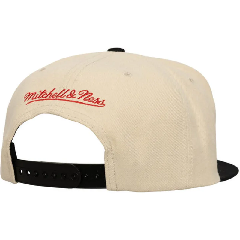 petten-plat-zwart-snapback-across-the-board-van-chicago-bulls-nba-van-mitchell-ness