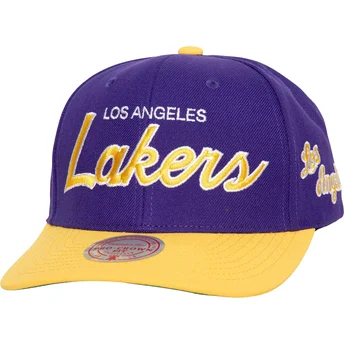 Petten gebogen paars snapback Team Script 2.0 Pro van Los Angeles Lakers NBA van Mitchell & Ness