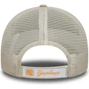 petten-gebogen-beige-verstelbaar-voor-kinderen-9forty-homefield-van-new-york-yankees-mlb-van-new-era