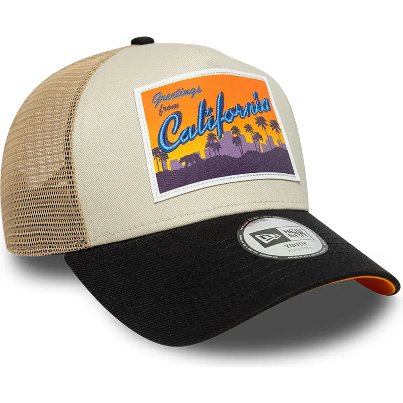 petten-gebogen-beige-snapback-voor-kinderen-a-frame-location-patch-van-new-era