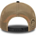 petten-gebogen-beige-snapback-voor-kinderen-a-frame-location-patch-van-new-era