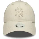 petten-gebogen-beige-verstelbaar-9twenty-midi-linen-van-new-york-yankees-mlb-van-new-era
