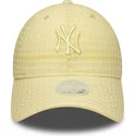 petten-gebogen-geel-verstelbaar-9twenty-seersucker-van-new-york-yankees-mlb-van-new-era