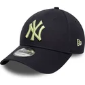 petten-gebogen-marineblauw-verstelbaar-9forty-league-essential-van-new-york-yankees-mlb-van-new-era