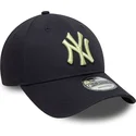 petten-gebogen-marineblauw-verstelbaar-9forty-league-essential-van-new-york-yankees-mlb-van-new-era