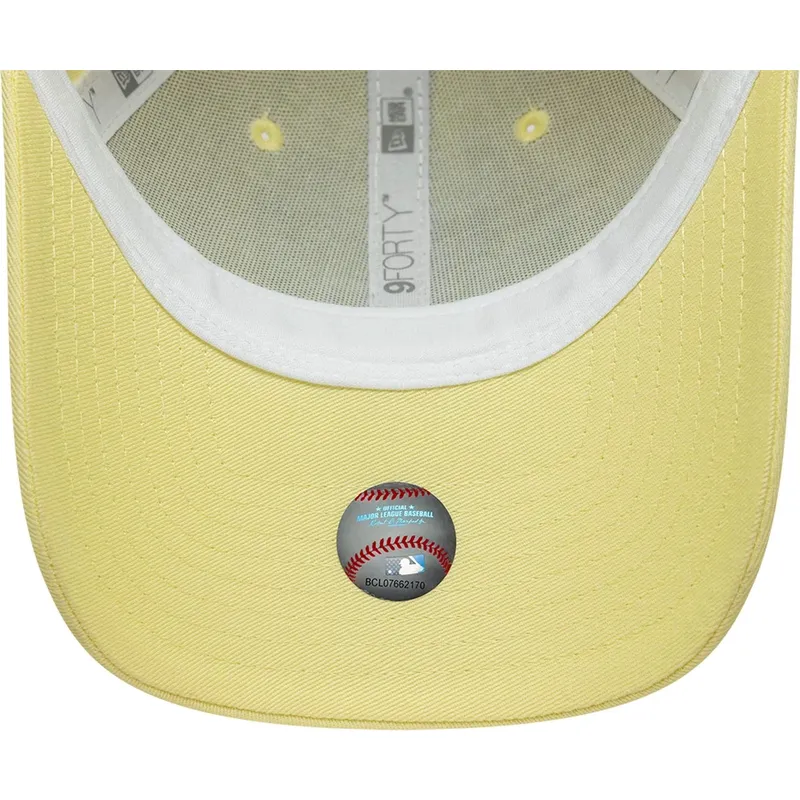 petten-gebogen-geel-verstelbaar-9forty-team-outline-van-los-angeles-dodgers-mlb-van-new-era