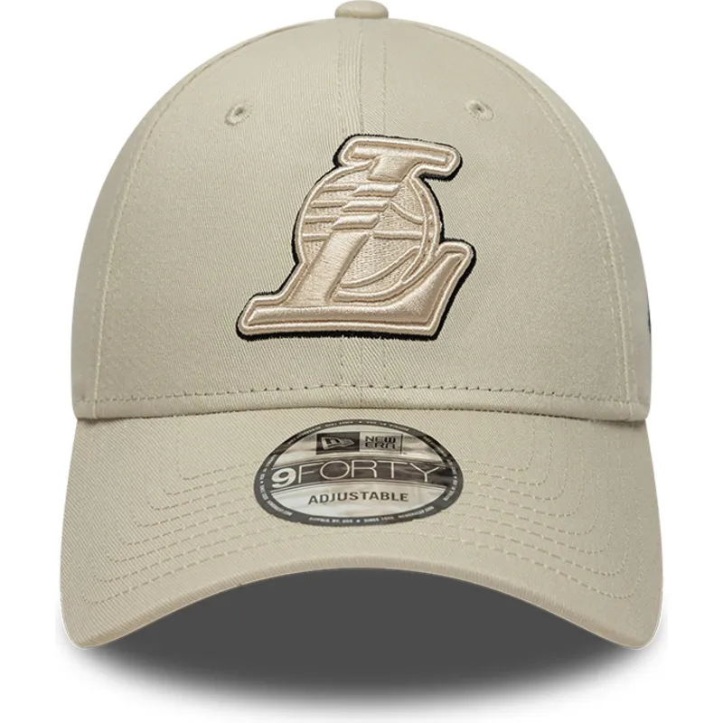 petten-gebogen-beige-verstelbaar-9forty-team-outline-van-los-angeles-lakers-nba-van-new-era petten-gebogen-beige-verstelbaar-9forty-team-outline-van-los-angeles-lakers-nba-van-new-era