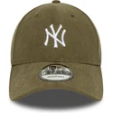 petten-gebogen-groen-verstelbaar-9forty-soft-cord-van-new-york-yankees-mlb-van-new-era