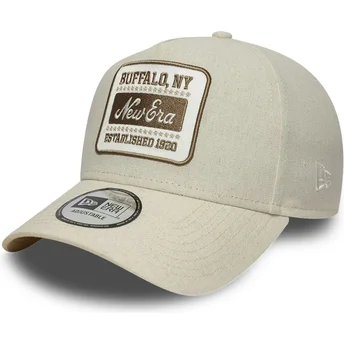 Petten gebogen beige snapback E Frame Patch Linen van New Era