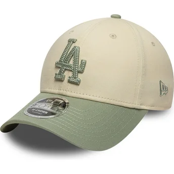 Petten gebogen beige snapback 9FORTY M-Crown Side Script van Los Angeles Dodgers MLB van New Era