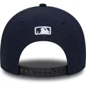 petten-gebogen-marineblauw-snapback-9forty-m-crown-linen-van-new-york-yankees-mlb-van-new-era