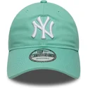 petten-gebogen-groen-verstelbaar-9twenty-league-essential-van-new-york-yankees-mlb-van-new-era