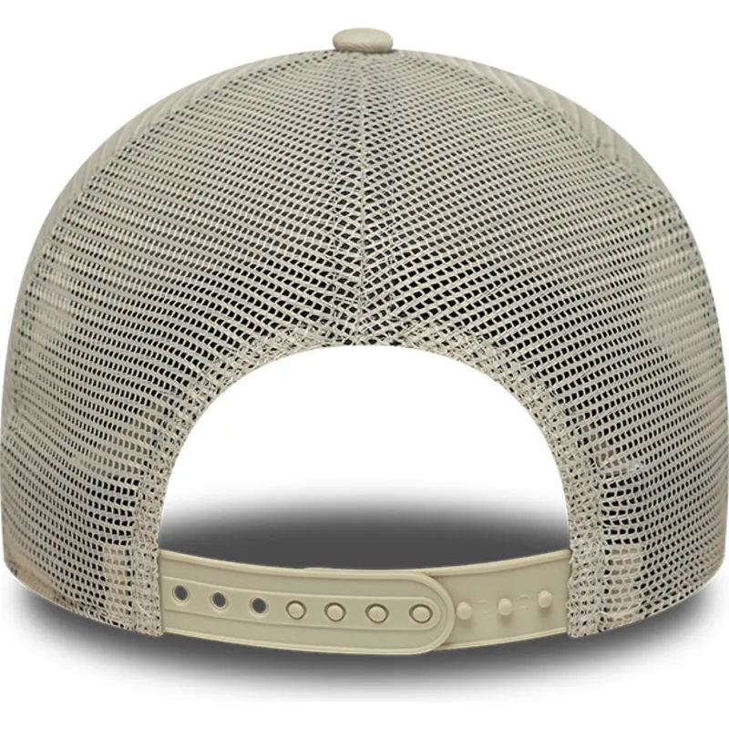 petten-gebogen-beige-snapback-a-frame-summer-patch-van-new-era