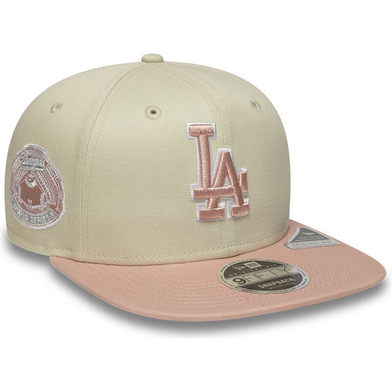petten-plat-beige-snapback-rosa-9fifty-original-fit-world-series-patch-van-los-angeles-dodgers-mlb-van-new-era petten-plat-beige-snapback-rosa-9fifty-original-fit-world-series-patch-van-los-angeles-dodgers-mlb-van-new-era