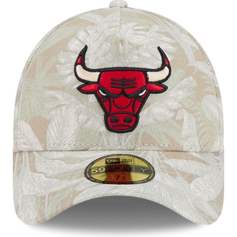 petten-gebogen-beige-fitted-59forty-a-frame-leafy-palm-van-chicago-bulls-nba-van-new-era