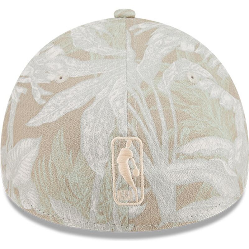 petten-gebogen-beige-fitted-59forty-a-frame-leafy-palm-van-chicago-bulls-nba-van-new-era