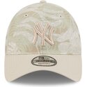 petten-gebogen-beige-verstelbaar-9twenty-leafy-palm-van-new-york-yankees-mlb-van-new-era