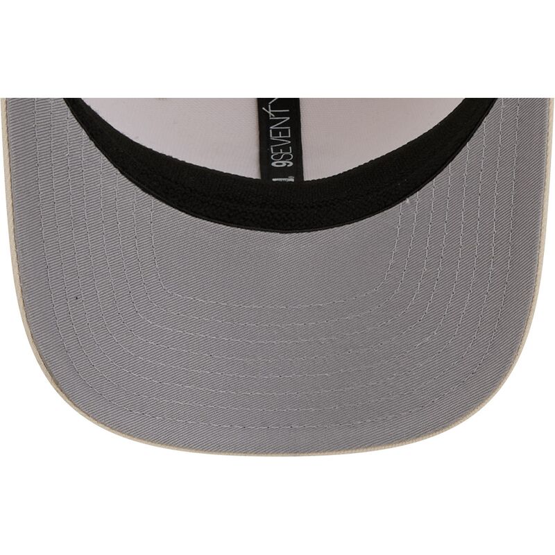 petten-gebogen-beige-snapback-9seventy-stretch-snap-color-pack-van-new-york-yankees-mlb-van-new-era petten-gebogen-beige-snapback-9seventy-stretch-snap-color-pack-van-new-york-yankees-mlb-van-new-era