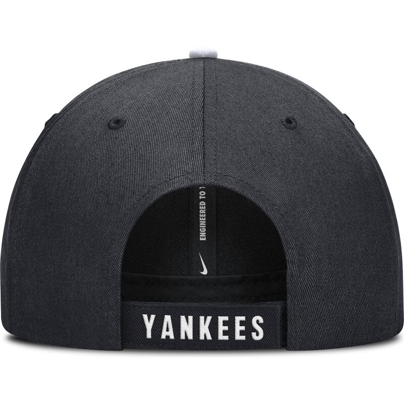 petten-gebogen-marineblauw-verstelbaar-voor-kinderen-dri-fit-club-structured-van-new-york-yankees-mlb-van-nike petten-gebogen-marineblauw-verstelbaar-voor-kinderen-dri-fit-club-structured-van-new-york-yankees-mlb-van-nike
