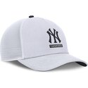 petten-gebogen-wit-snapback-primetime-dri-fit-rise-structured-van-new-york-yankees-mlb-van-nike