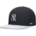 petten-plat-marineblauw-snapback-voor-kinderen-dri-fit-pro-structured-square-bill-van-new-york-yankees-mlb-van-nike