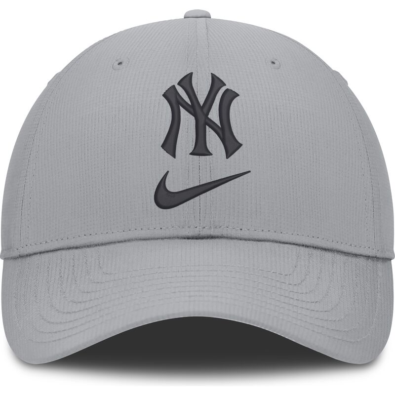 petten-gebogen-grijs-verstelbaar-primetime-club-structured-uv-poly-ripstop-van-new-york-yankees-mlb-van-nike
