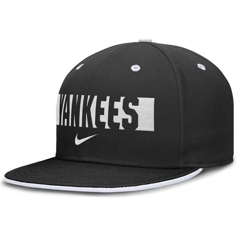 petten-plat-zwart-fitted-primetime-dri-fit-true-structured-round-bill-van-new-york-yankees-mlb-van-nike