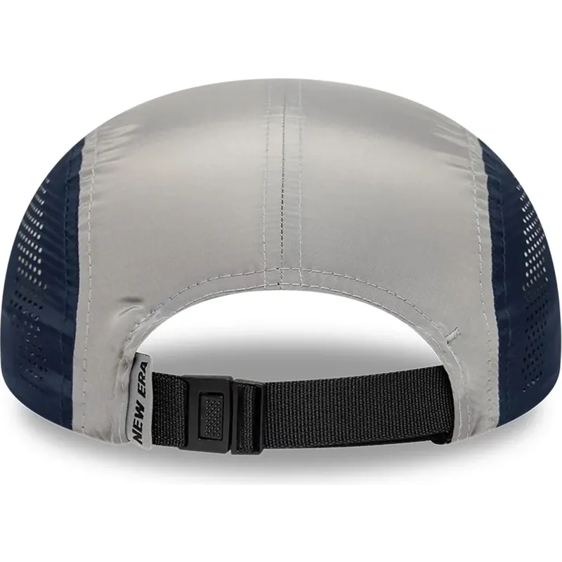 petten-gebogen-hond-marineblauw-verstelbaar-runner-colour-block-van-new-era