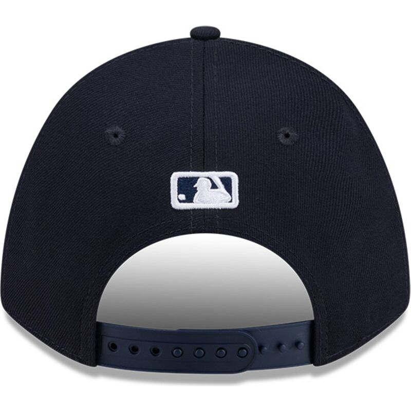 petten-gebogen-marineblauw-snapback-9forty-m-crown-hall-of-fame-van-new-york-yankees-mlb-van-new-era petten-gebogen-marineblauw-snapback-9forty-m-crown-hall-of-fame-van-new-york-yankees-mlb-van-new-era