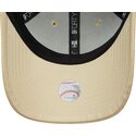petten-gebogen-beige-verstelbaar-9forty-pu-pattern-van-new-york-yankees-mlb-van-new-era
