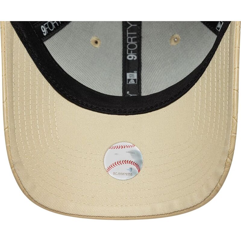 petten-gebogen-beige-verstelbaar-9forty-pu-pattern-van-new-york-yankees-mlb-van-new-era petten-gebogen-beige-verstelbaar-9forty-pu-pattern-van-new-york-yankees-mlb-van-new-era