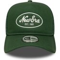 petten-gebogen-groen-snapback-a-frame-oval-patch-foam-van-new-era