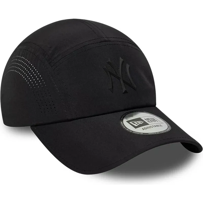 petten-gebogen-zwart-snapback-runner-tech-midi-van-new-york-yankees-mlb-van-new-era