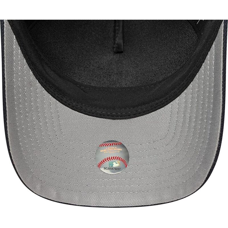petten-gebogen-marineblauw-snapback-9forty-m-crown-a-frame-emblem-van-new-york-yankees-mlb-van-new-era
