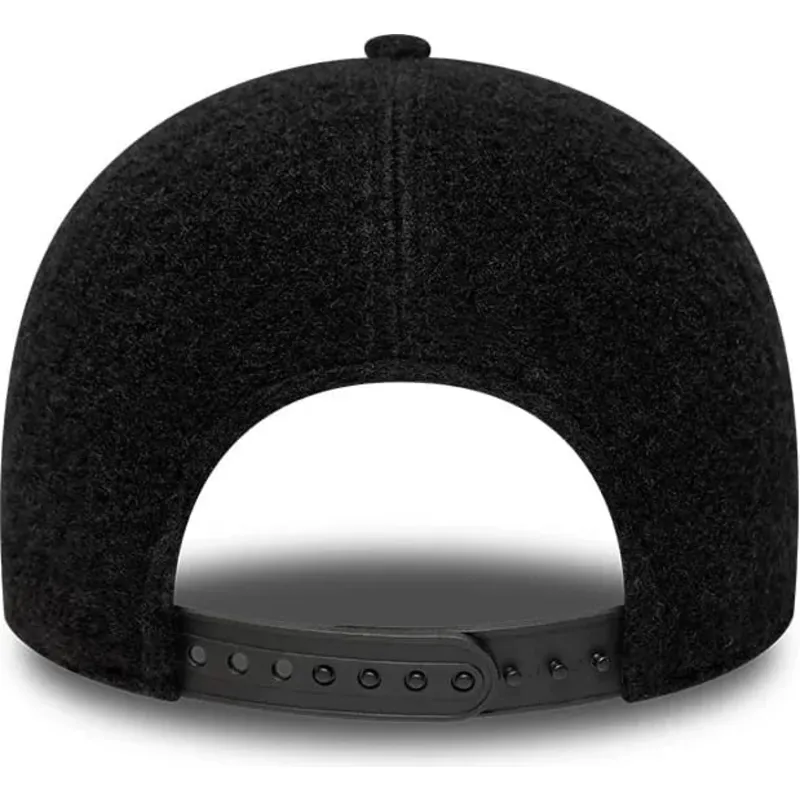 petten-gebogen-zwart-snapback-9forty-winter-borg-van-new-york-yankees-mlb-van-new-era