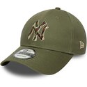 petten-gebogen-groen-verstelbaar-9forty-outline-camo-van-new-york-yankees-mlb-van-new-era