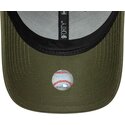 petten-gebogen-groen-verstelbaar-9forty-outline-camo-van-new-york-yankees-mlb-van-new-era