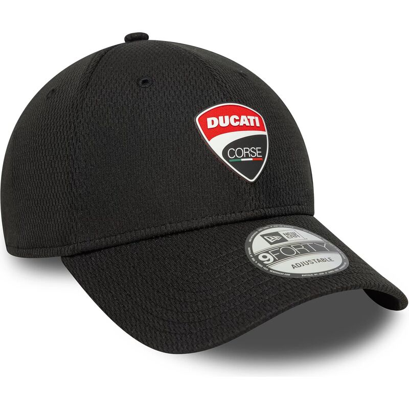 petten-gebogen-zwart-verstelbaar-9forty-dashmark-mesh-van-ducati-motor-motogp-van-new-era petten-gebogen-zwart-verstelbaar-9forty-dashmark-mesh-van-ducati-motor-motogp-van-new-era