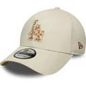 petten-gebogen-beige-verstelbaar-9forty-faux-pony-infill-van-los-angeles-dodgers-mlb-van-new-era