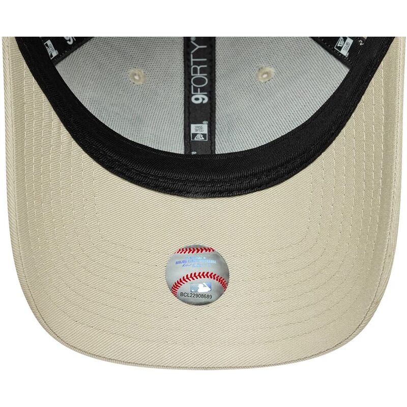 petten-gebogen-beige-verstelbaar-9forty-food-icon-van-los-angeles-dodgers-mlb-van-new-era